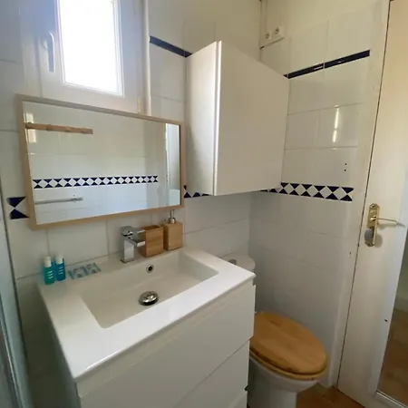 Holiday home Maison Centre La Capte Hyeres